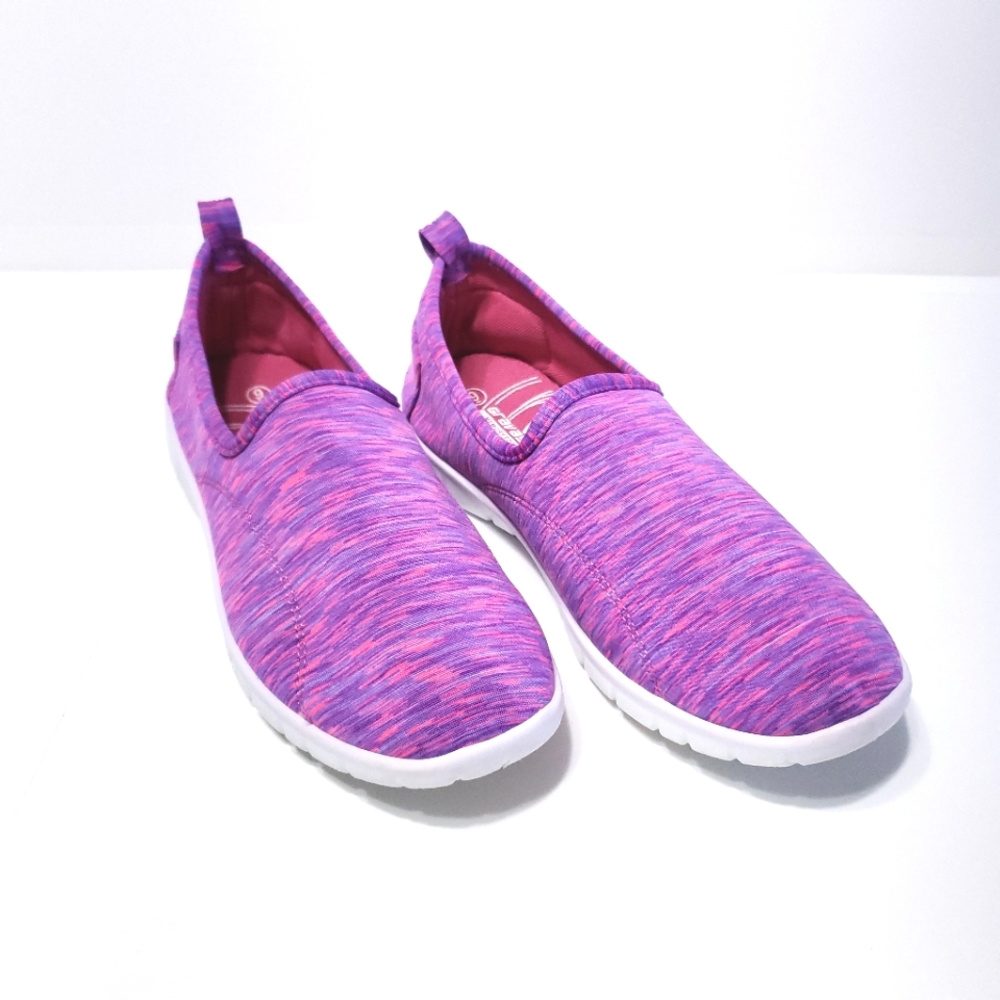 Women's Gravasphere Lightweight Memory Foam Slip on Shoes (9)